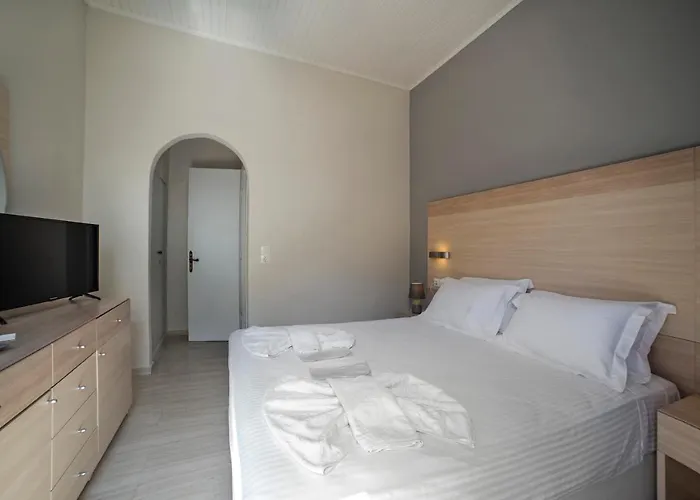 San Georgio Hotel (Adults Only) アギオス・ゲオルギオス・パゴン
